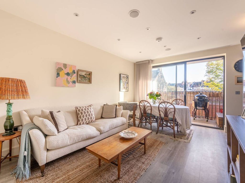 Honeywood Road, Harlesden, London NW10  