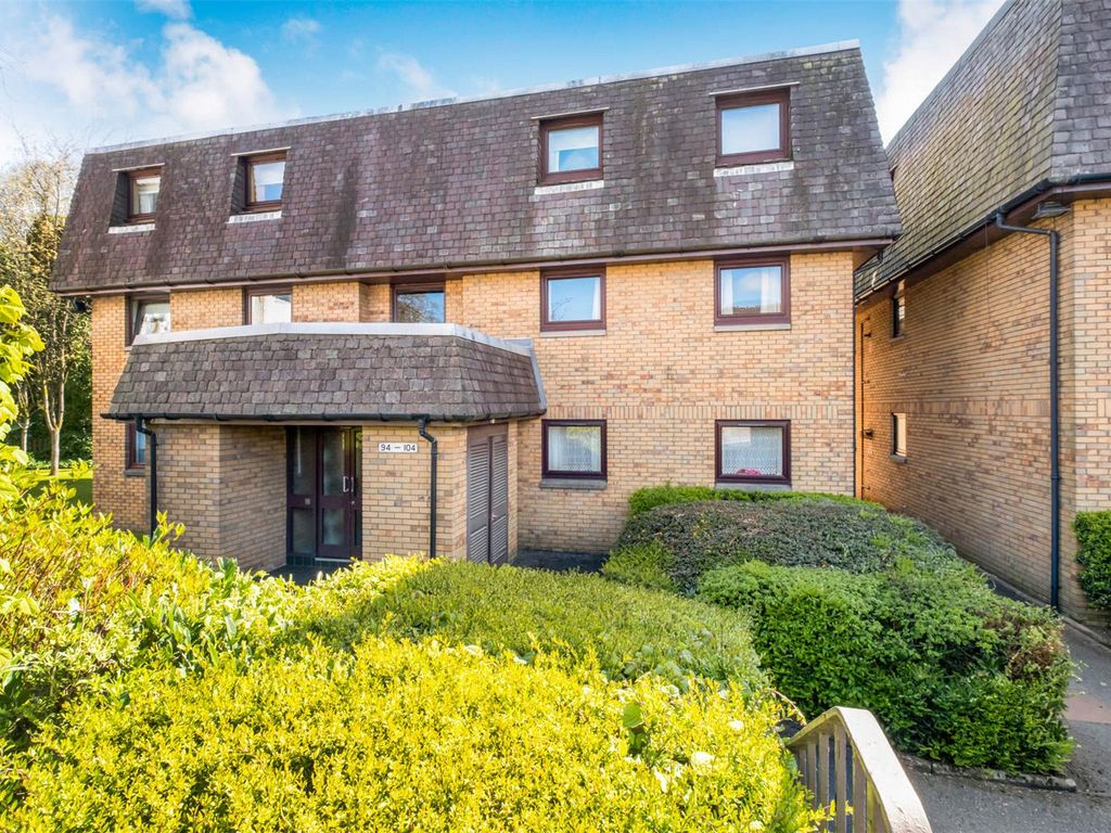 2 bed flat for sale in Clober Road, Milngavie, Glasgow, East