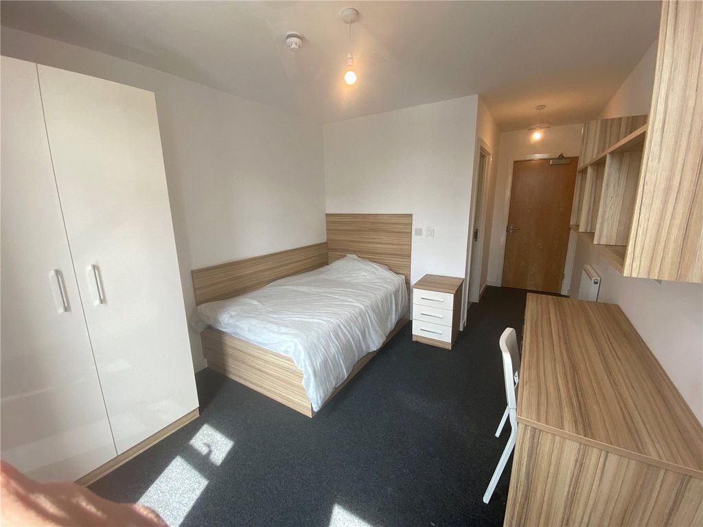 Studio to rent in Wellingborough Road, Northampton NN1 Zoopla