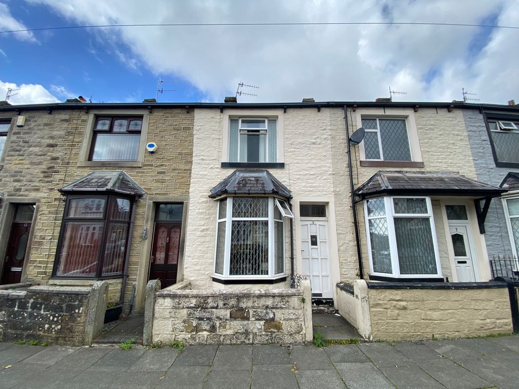 2 bed terraced house for sale in Stroyan Street, Burnley BB10 Zoopla