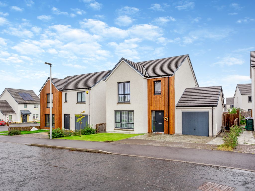 4 bed detached house for sale in Dunbar Gardens, Elgin, Moray IV30, £