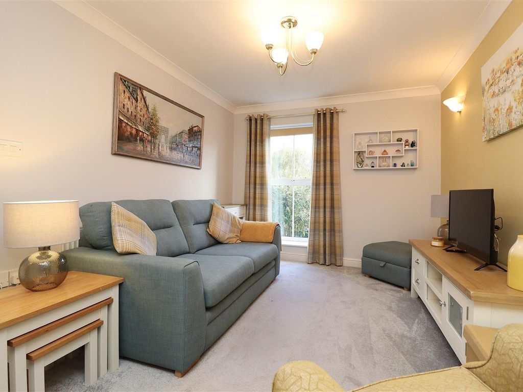 1 bed flat for sale in Buttercrambe Road, Stamford Bridge, York YO41, £