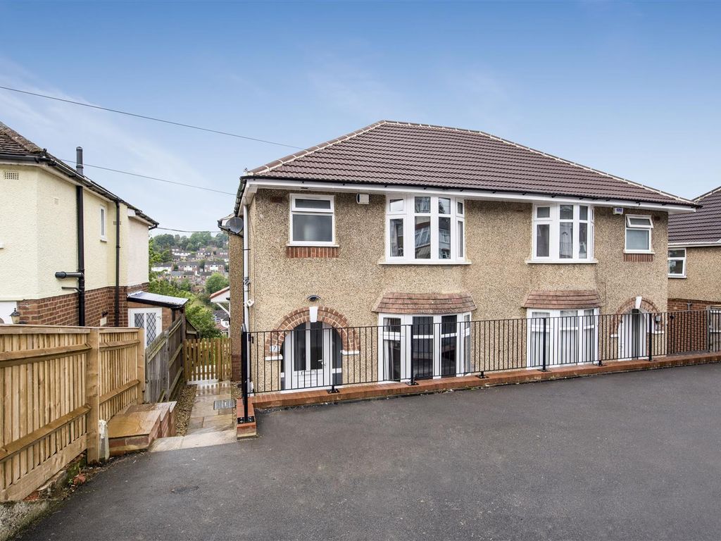 4 bed semidetached house for sale in Colborne Road, High HP13