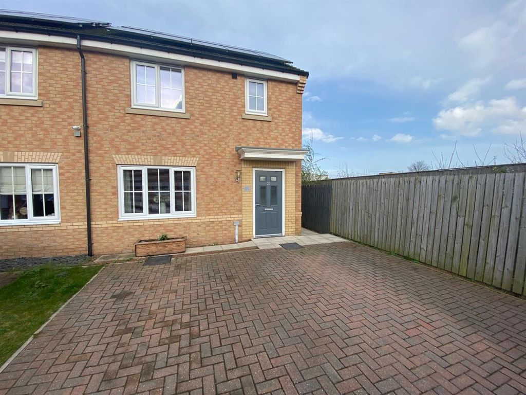 3 bed semidetached house for sale in Jefferson Grove, Seaton Delaval