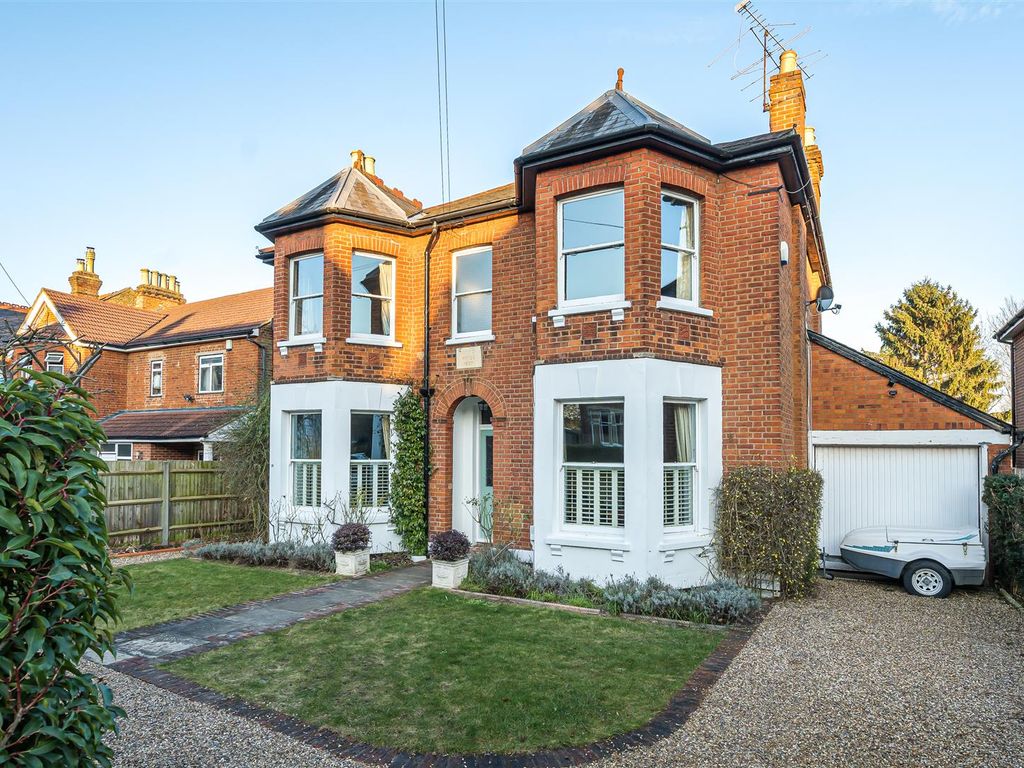 4 bed detached house for sale in College Avenue, Maidenhead SL6 Zoopla