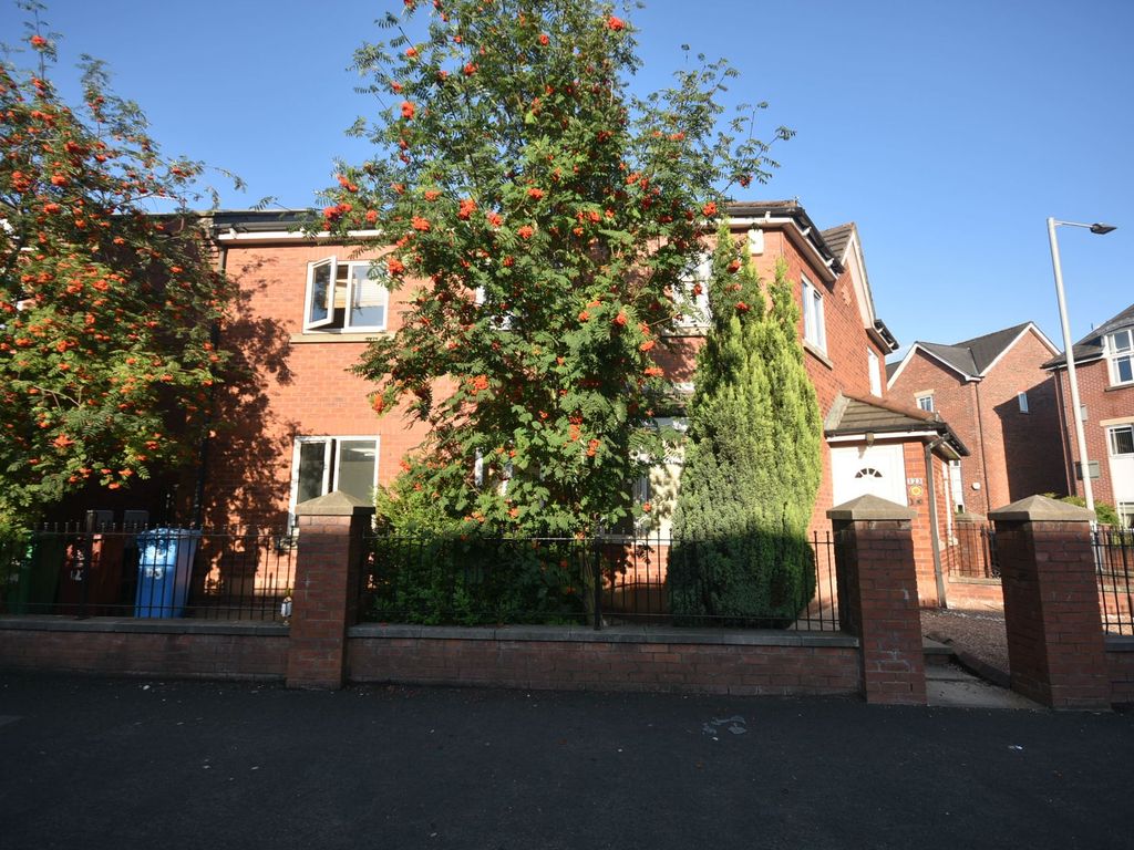 3 bed semidetached house to rent in Chorlton Road, Hulme, Manchester M15 Zoopla