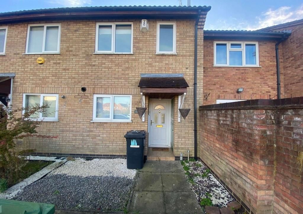 2 bed end terrace house to rent in Sunnymead, Werrington, Peterborough
