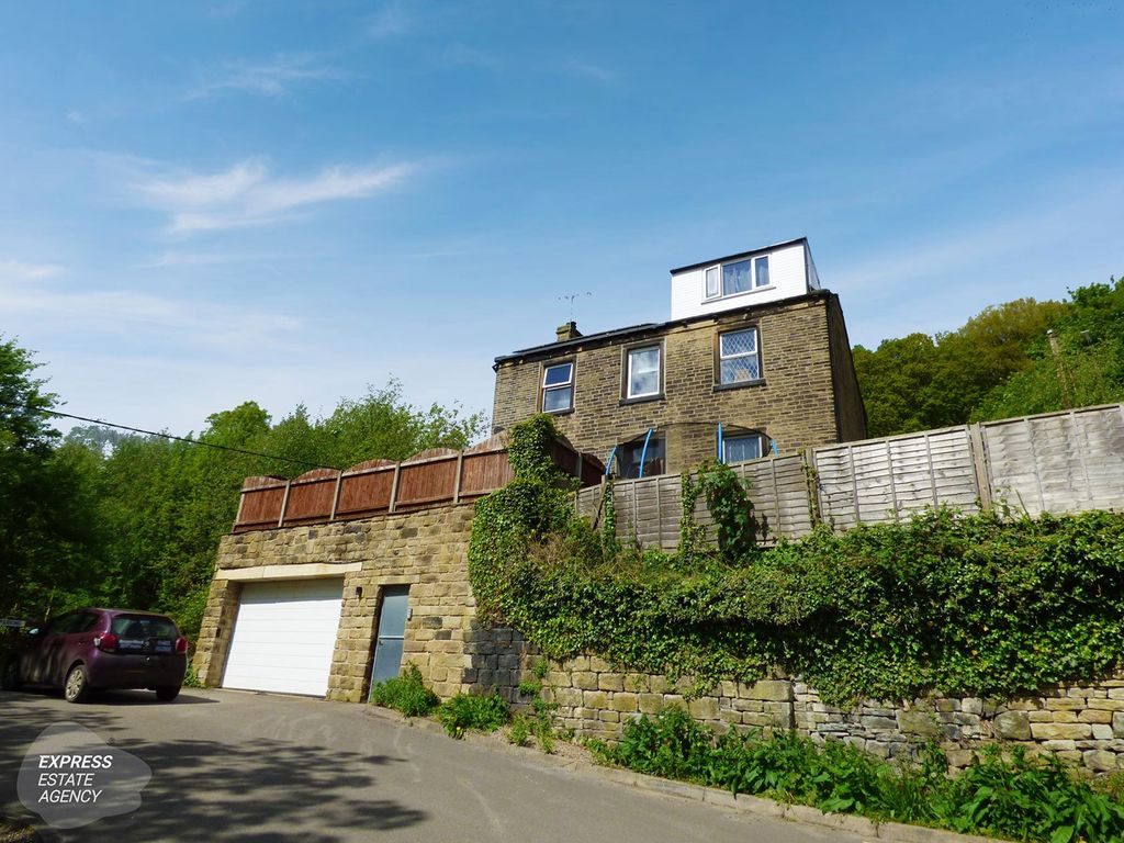 3 bed semidetached house for sale in Burnley Road, Luddendenfoot