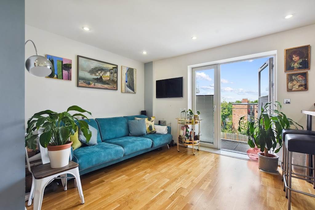 1 bed flat for sale in Rosemont Road, Acton, London W3 9Ax Zoopla