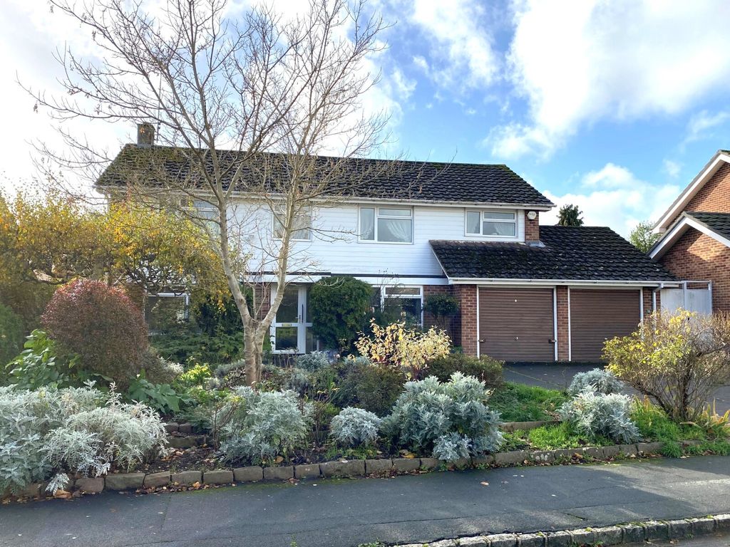 4 bed detached house for sale in Blandy Road, HenleyOnThames RG9 Zoopla