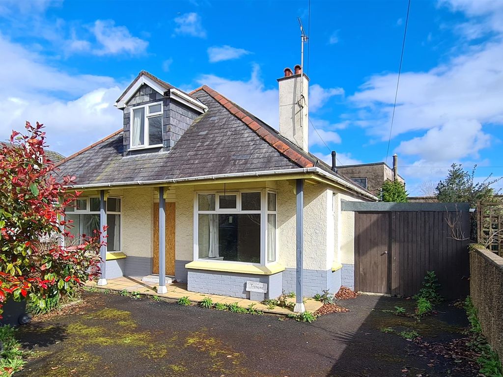 3 bed detached bungalow for sale in Braunton Road, Barnstaple EX31, £