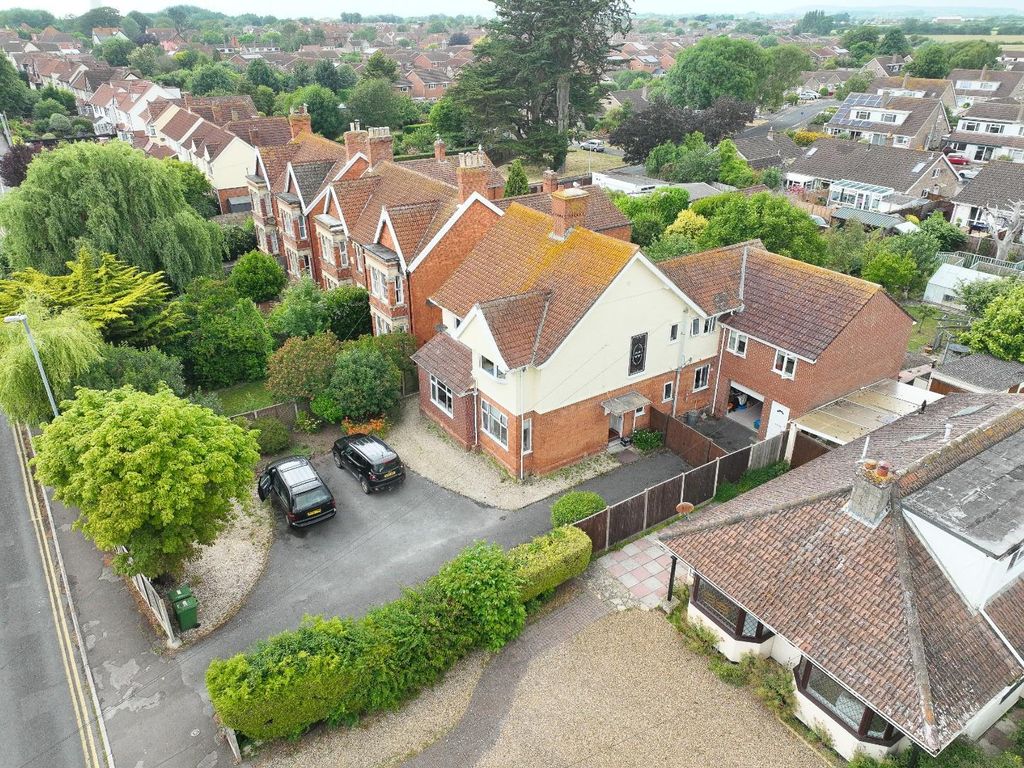 6 bed property for sale in Stoddens Road, BurnhamOnSea TA8 Zoopla