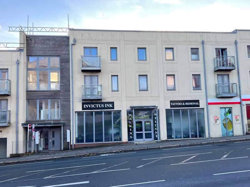 2 bed flat to rent in Park Avenue, Devonport, Plymouth PL1, £850 pcm