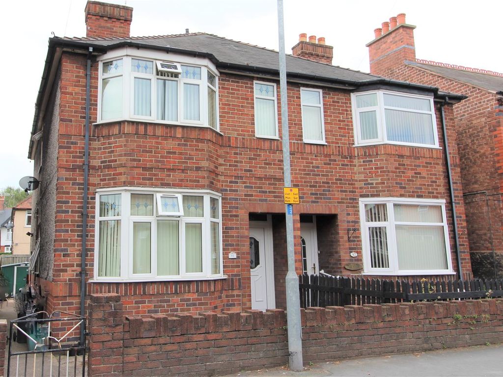 4 bed semidetached house for sale in Ruabon Road, Wrexham LL13 Zoopla