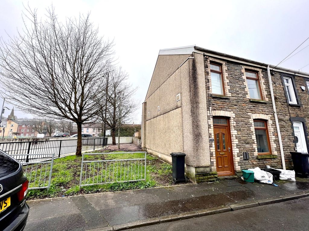 3 bed end terrace house for sale in King Street, Neath, Neath Port