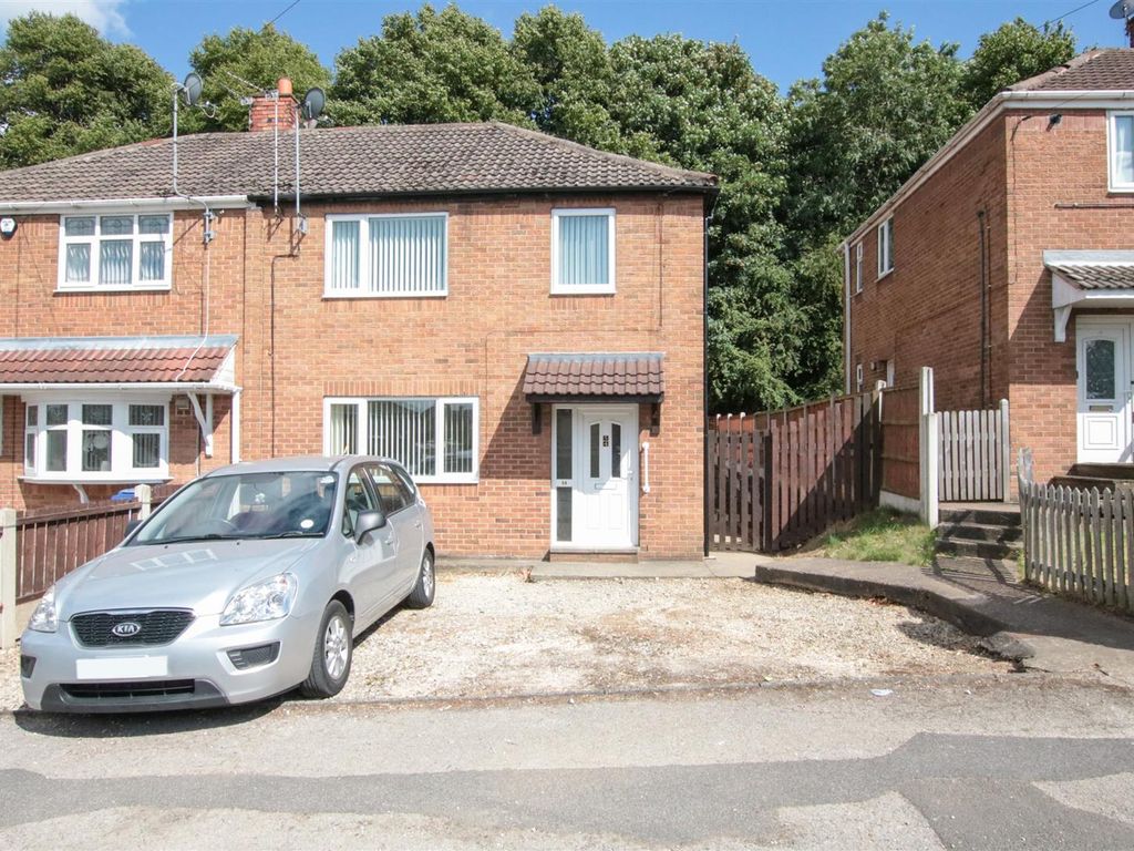 3 bed semidetached house for sale in Roberts Road, Edlington