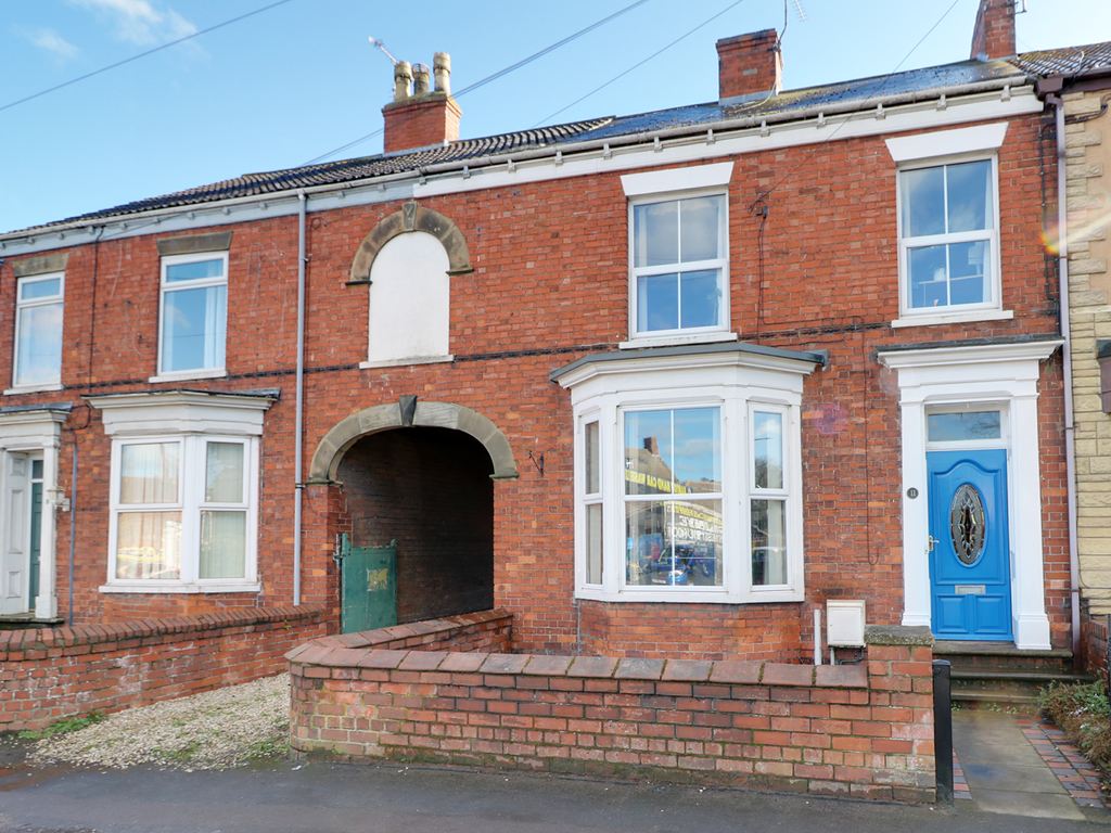 4 bed terraced house for sale in Ferriby Road, BartonUponHumber DN18
