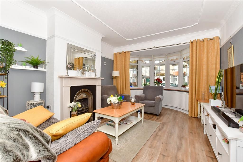 3 bed semidetached house for sale in Cleveland Road, Welling, Kent