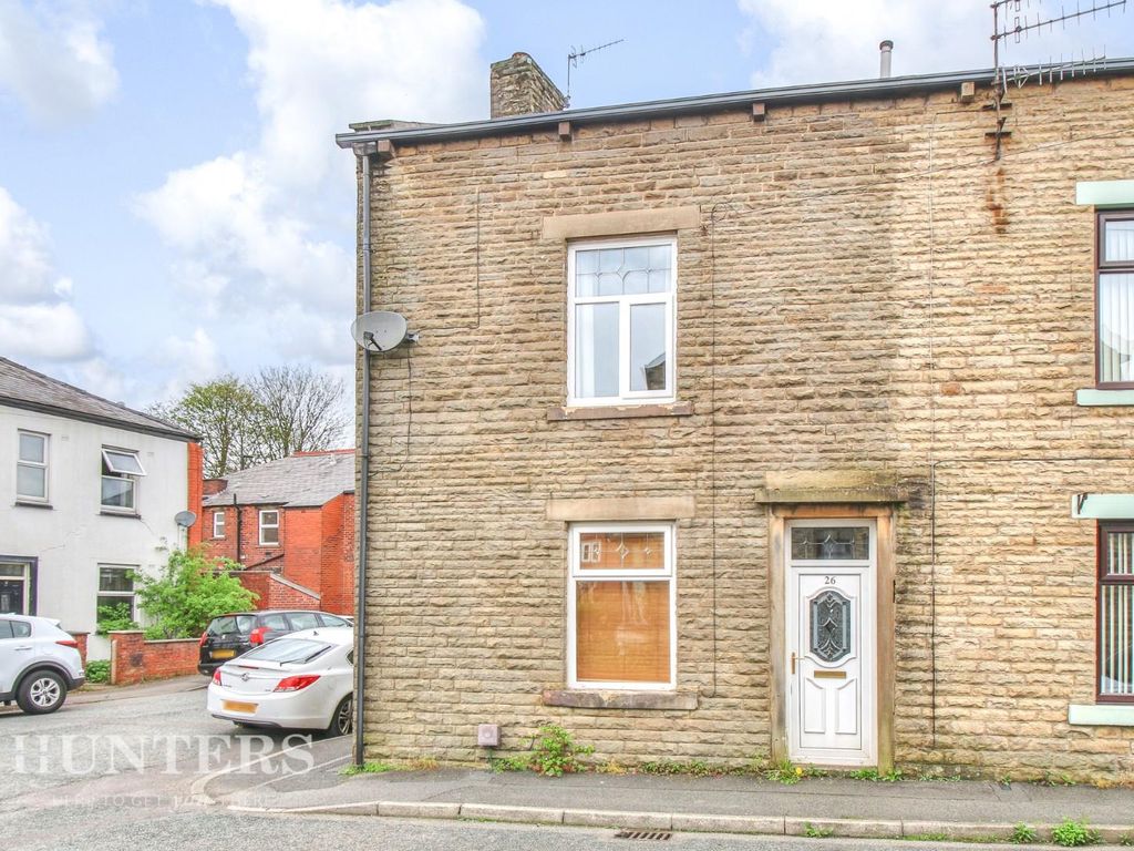 3 bed end terrace house for sale in Queen Street, Littleborough OL15