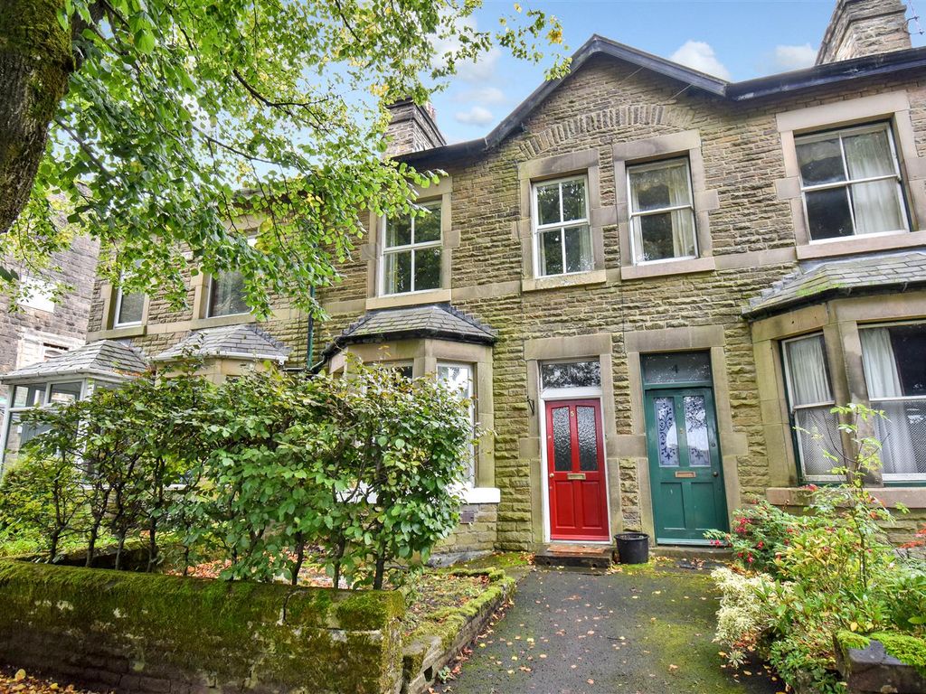 3 bed terraced house for sale in Heath Grove, Buxton SK17, £285,000