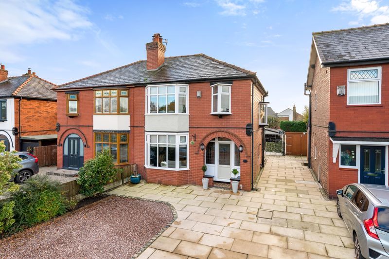 3 bed semidetached house for sale in Pepper Lane, Standish, Wigan WN6