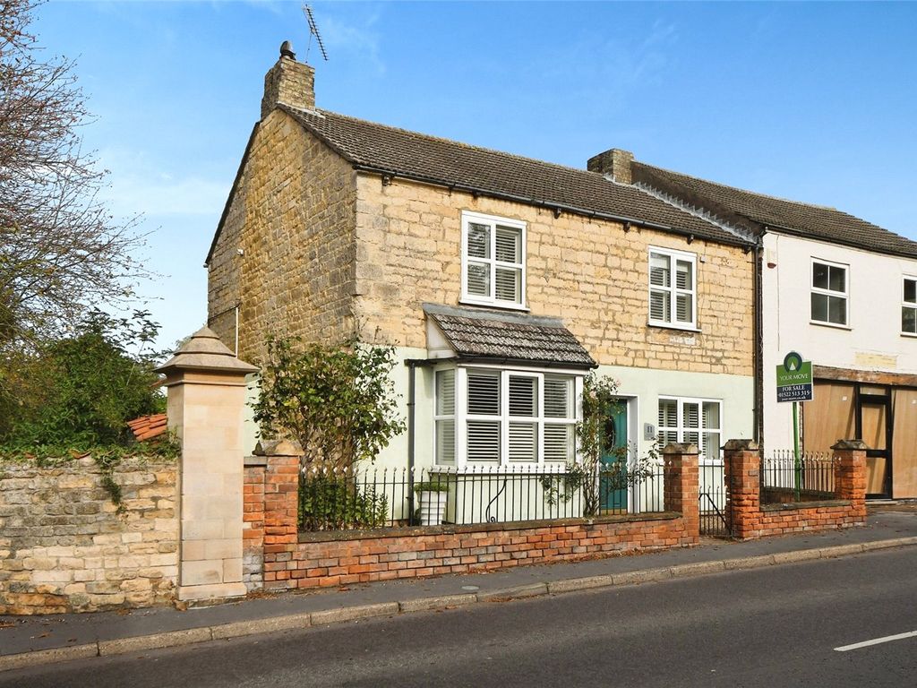 2 bed semidetached house for sale in High Street, Branston, Lincoln