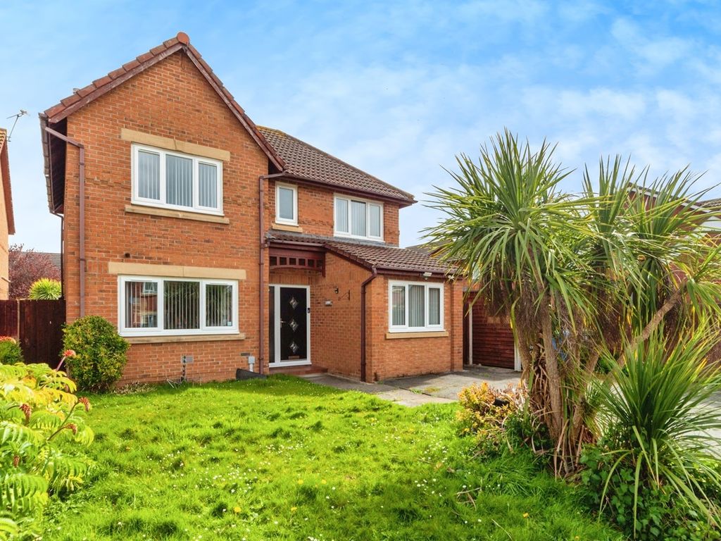 4 bed detached house for sale in Maes Y Gog, Rhyl LL18, £285,000 Zoopla