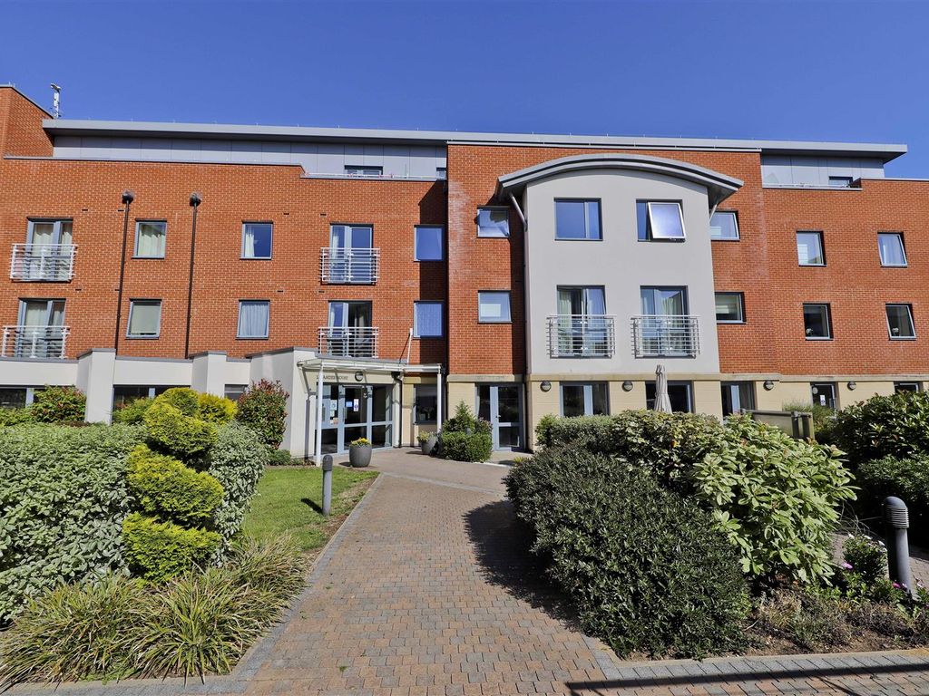 1 bed flat for sale in Lysander House, Ickenham UB10 Zoopla