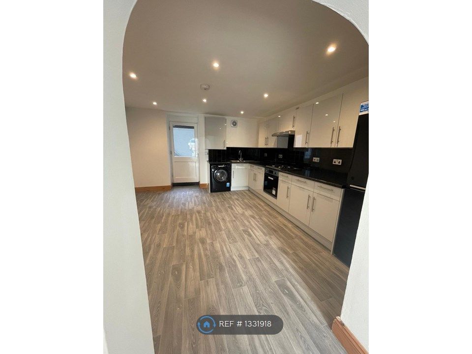 1 bed flat to rent in Albion Place, Ramsgate CT11 Zoopla