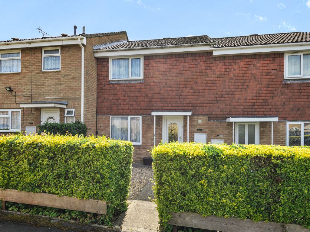 2 bed terraced house for sale in Crawford Close, Freshbrook, Swindon