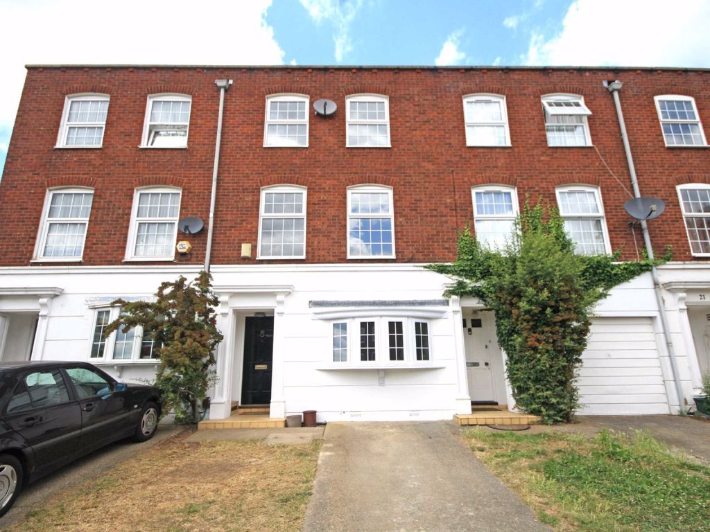 Regal Close, London W5  