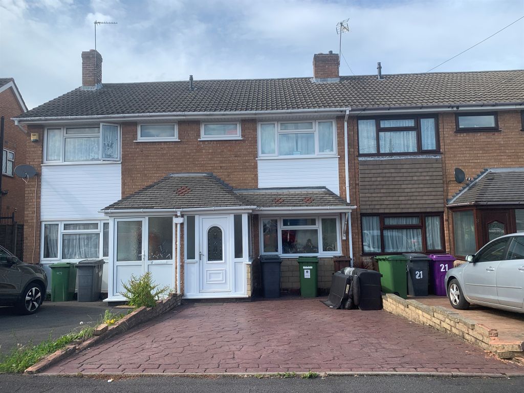 3 bed terraced house for sale in Needwood Close, Goldthorn