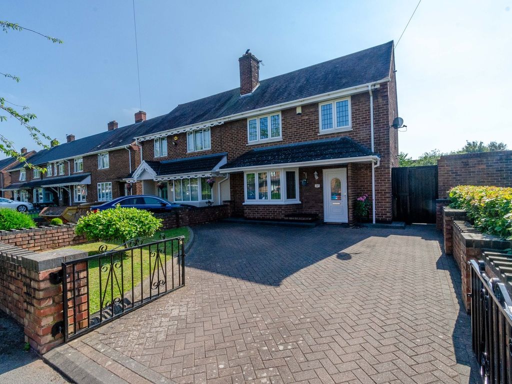 3 bed semidetached house for sale in East Park Way, Wolverhampton WV1