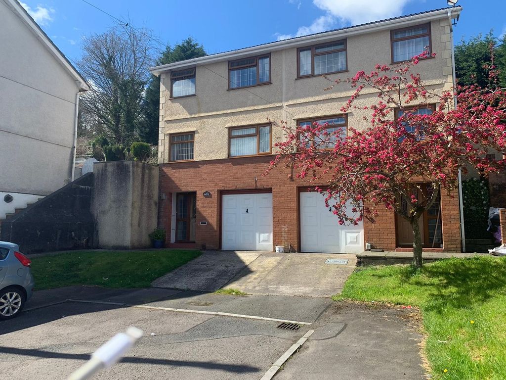 3 bed town house for sale in Bath Villas, Morriston, Swansea SA6 Zoopla
