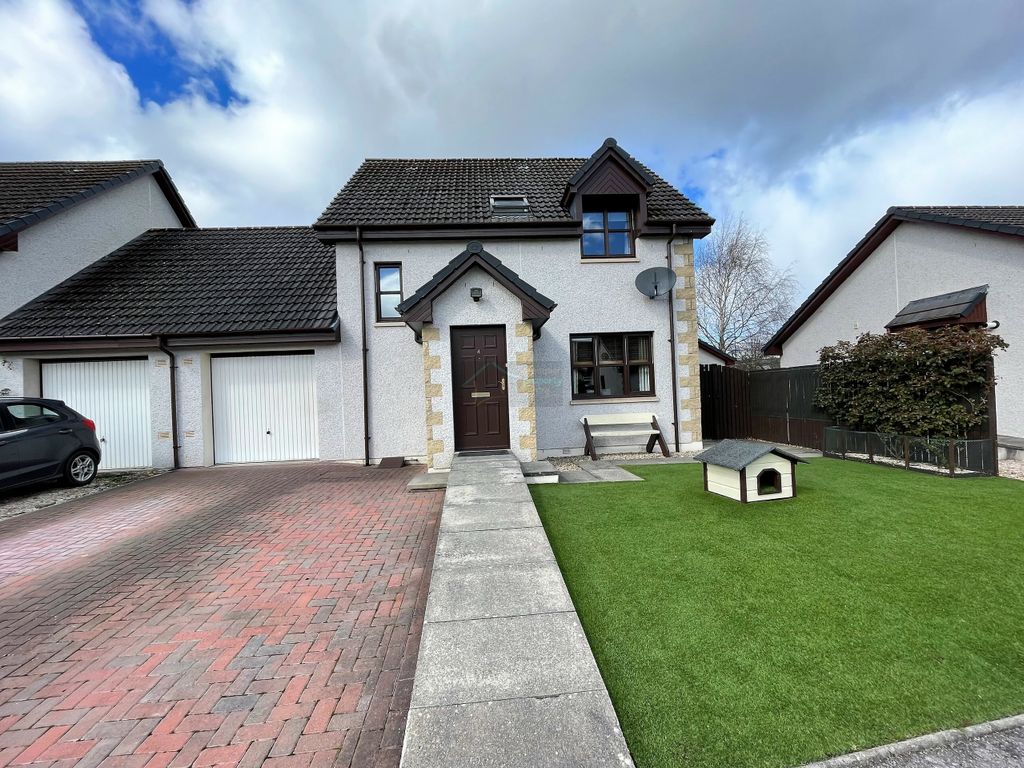 3 bed linkdetached house for sale in Knockomie Gardens, Forres IV36