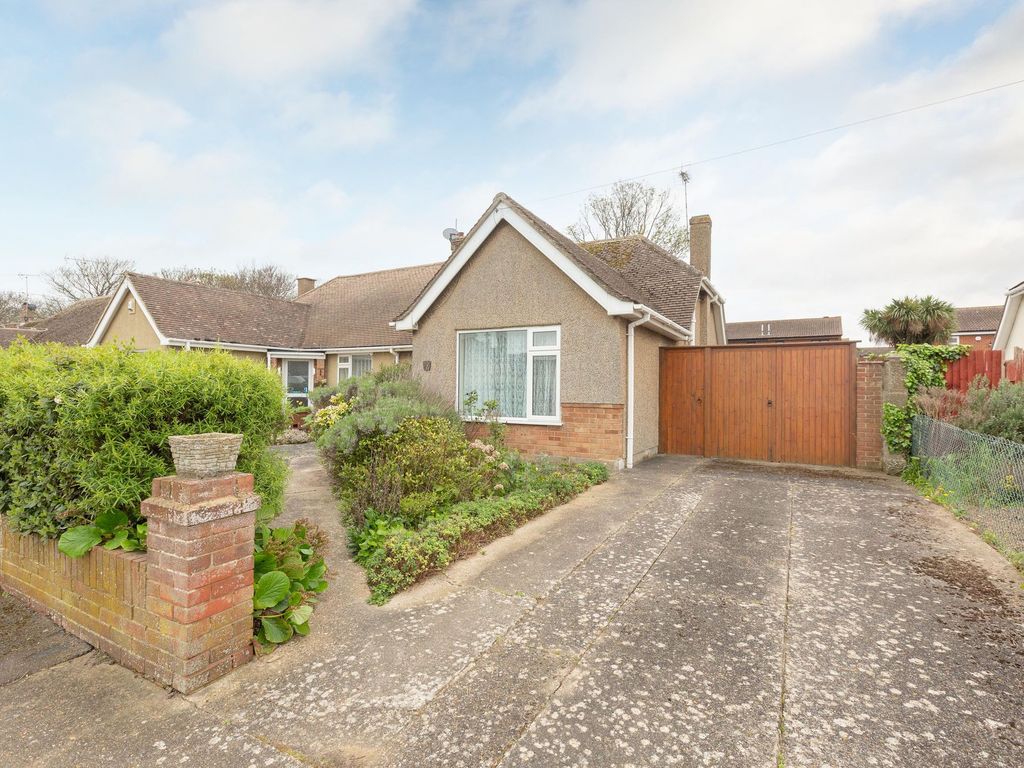 2 bed semidetached bungalow for sale in Anne Close, Birchington CT7, £