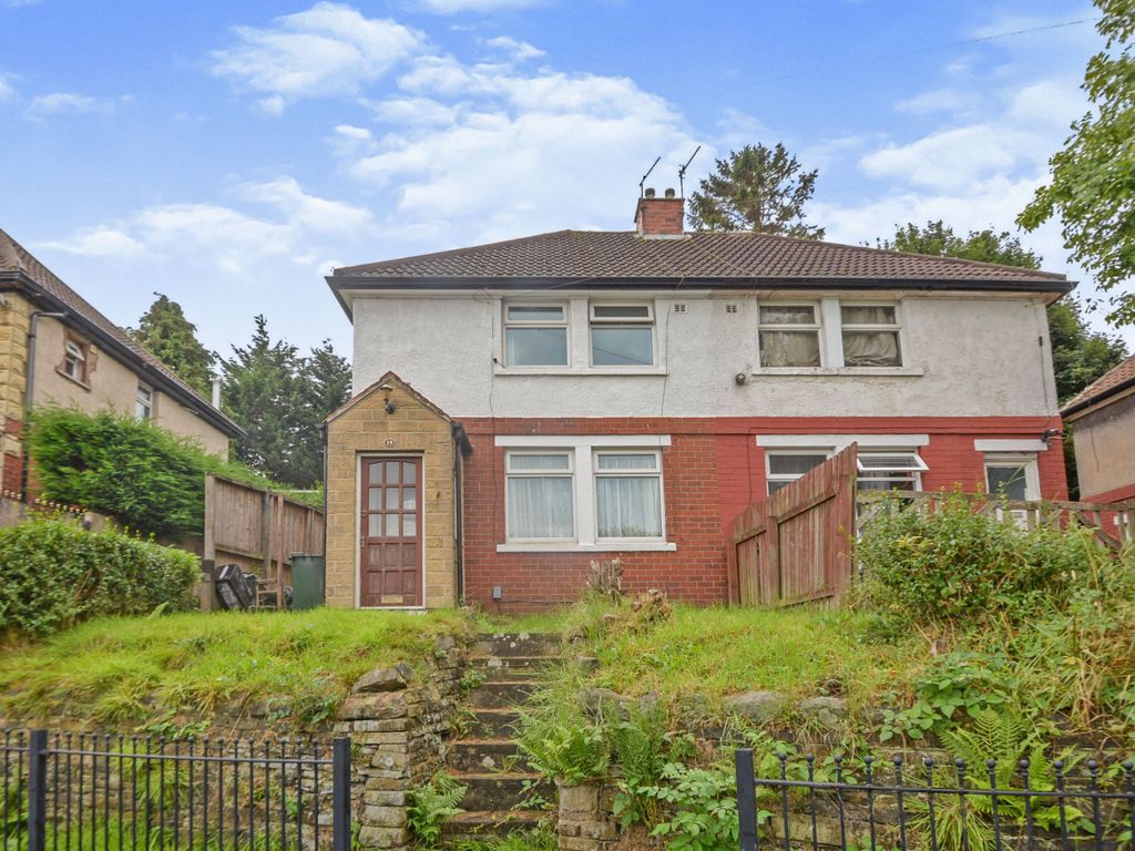 3 bed semidetached house for sale in Lynfield Drive, Bradford BD9 Zoopla