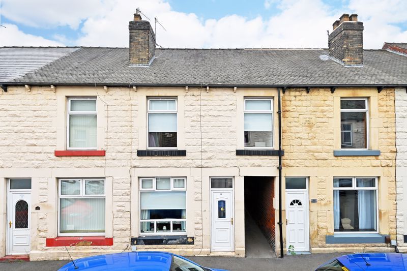 3 bed terraced house for sale in Bickerton Road, Hillsborough