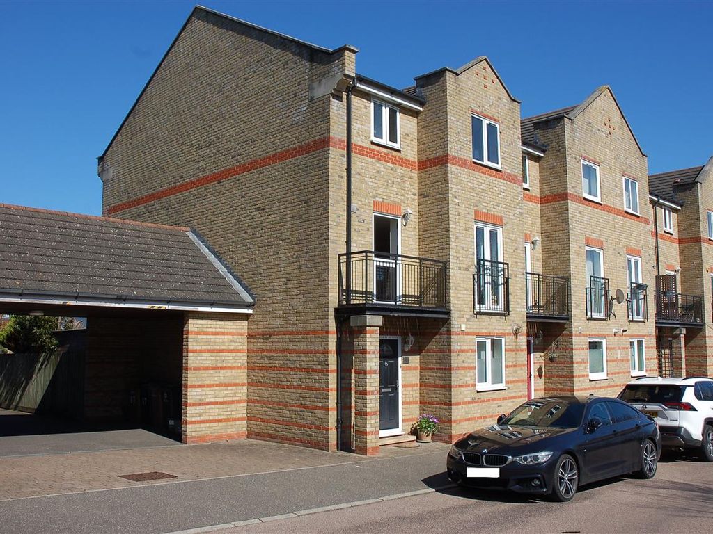 6 bed property for sale in Parkinson Drive, Chelmsford CM1 Zoopla