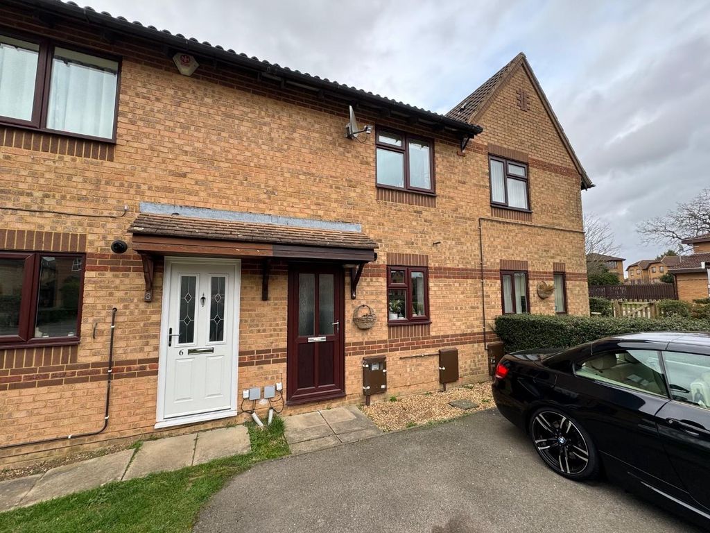 2 bed terraced house to rent in Beaune Close, Duston, Northampton NN5