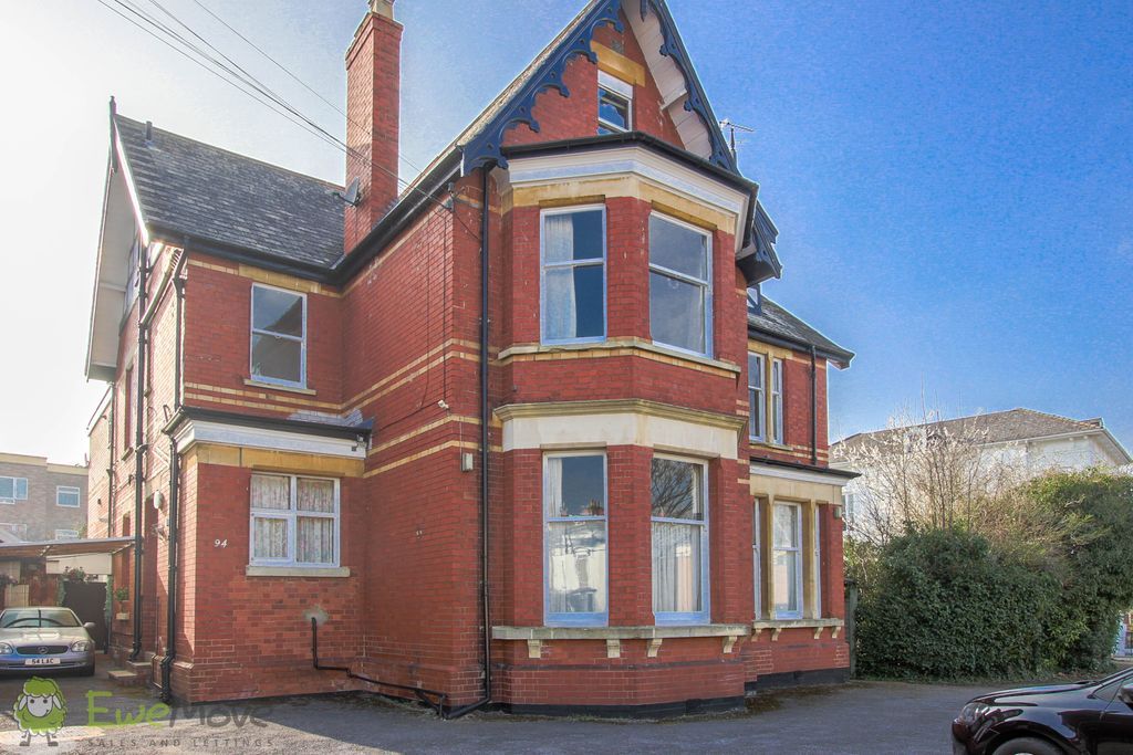 1 bed flat to rent in St. Road, Cheltenham GL50 Zoopla