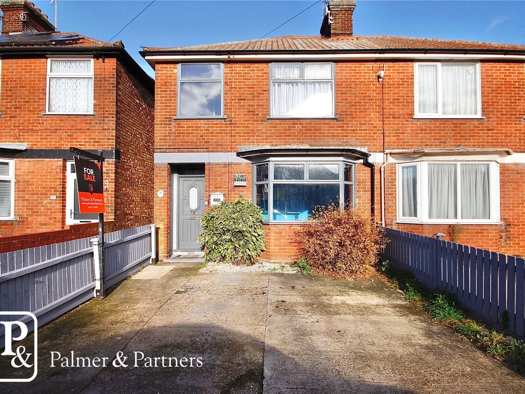 3 bed semidetached house for sale in Hadleigh Road, Ipswich, Suffolk