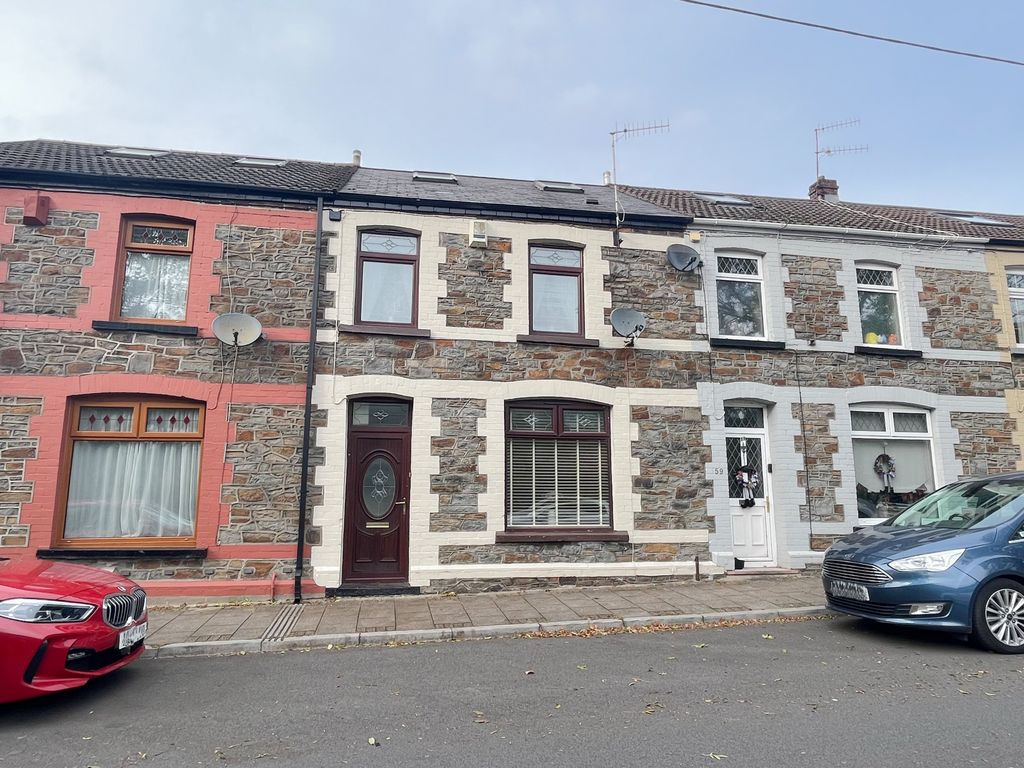 3 bed terraced house for sale in Leslie Terrace, Llwyncelyn, Porth CF39