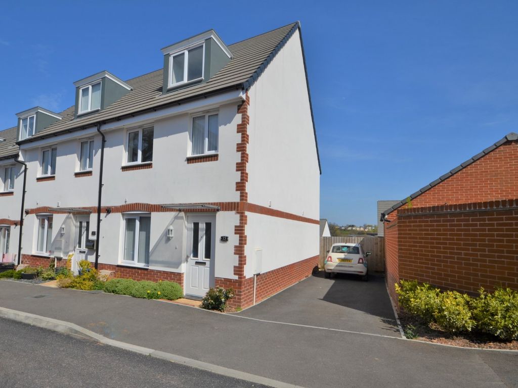 3 bed semidetached house for sale in Jenner Road, Tiverton, Devon EX16