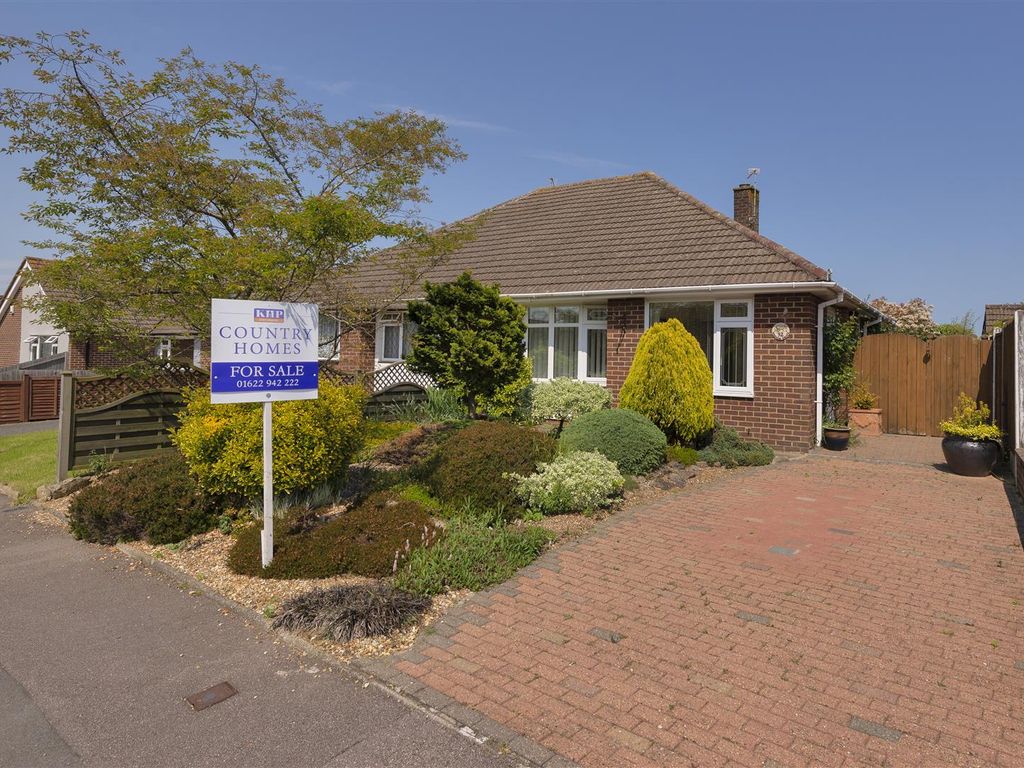 2 bed bungalow for sale in Trevor Drive, Maidstone ME16 Zoopla