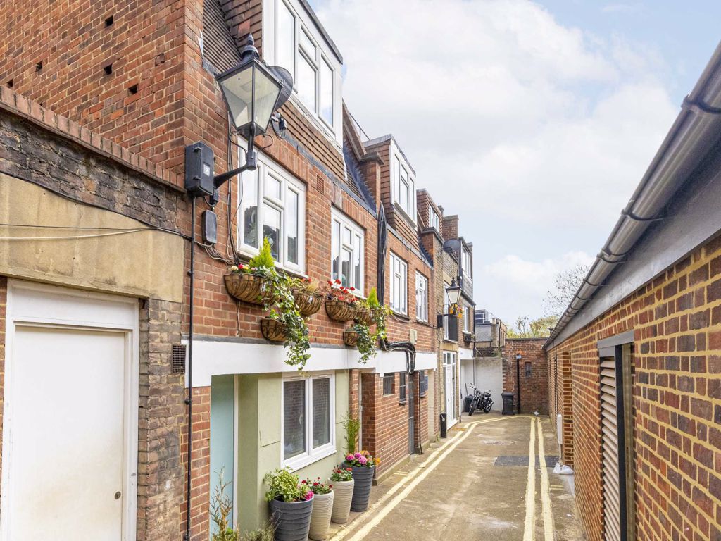 2 bed terraced house for sale in Cochrane Mews, London NW8 Zoopla
