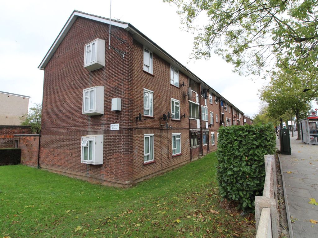 2 bed flat for sale in The Broadway, Southall UB1 Zoopla