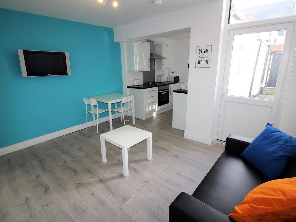 1 bed flat to rent in Union Street, Middlesbrough, North Yorkshire TS1