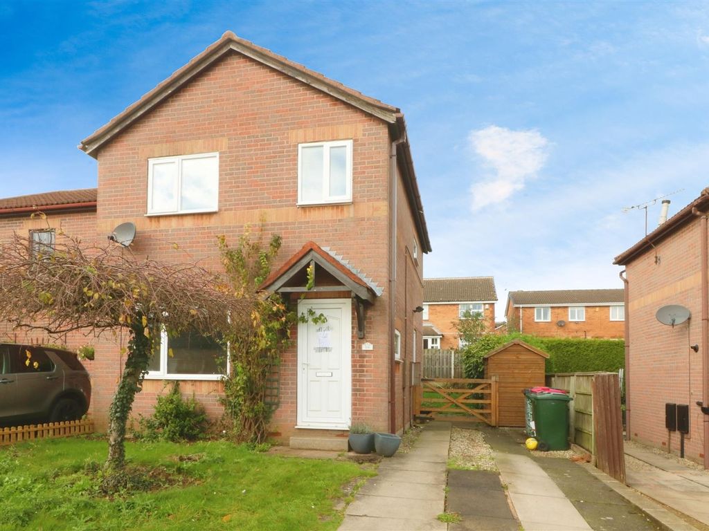 3 bed semidetached house for sale in Amorys Holt Way, Maltby