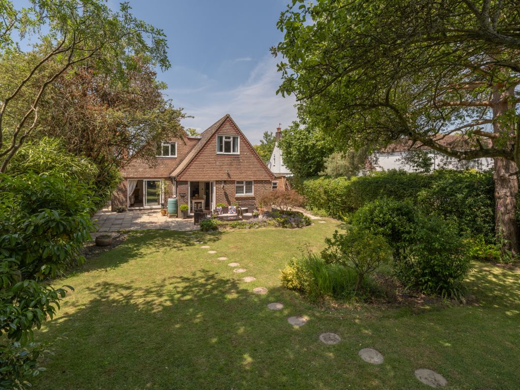 5 bed detached house for sale in Limes Avenue, Horley RH6 Zoopla